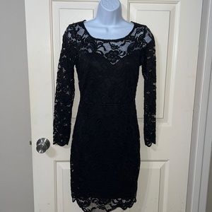 Gorgeous Black Lace Dresd